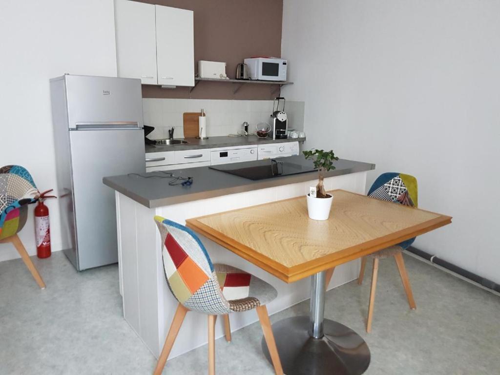 Appartements Du Beffroi Арас Екстериор снимка